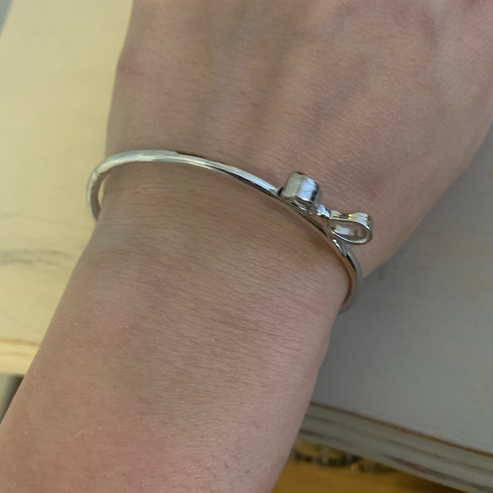 Kate Spade bracelet with small bow